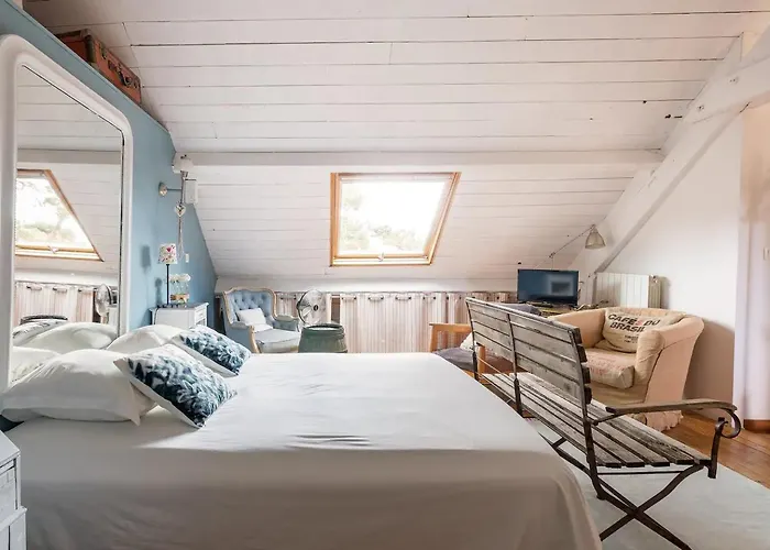 Grande équipée Dans Maison Bauloise Proche Kitch Sde Wc Lit 160